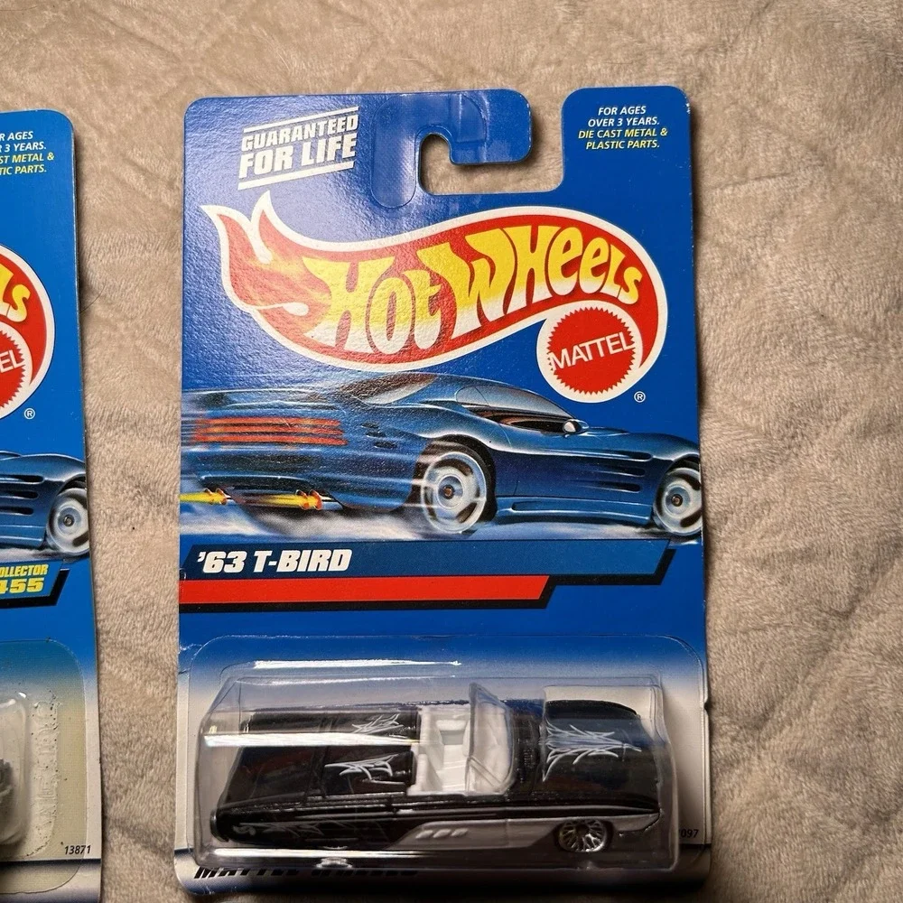 Hot Wheels Set Of 4 Cars 1:64 Diecast NIB #455 #130 #213 #266